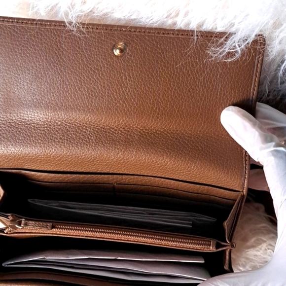 Gucci Soho Brown Leather Flap Continental Wallet Like New - Picture 9 of 17
